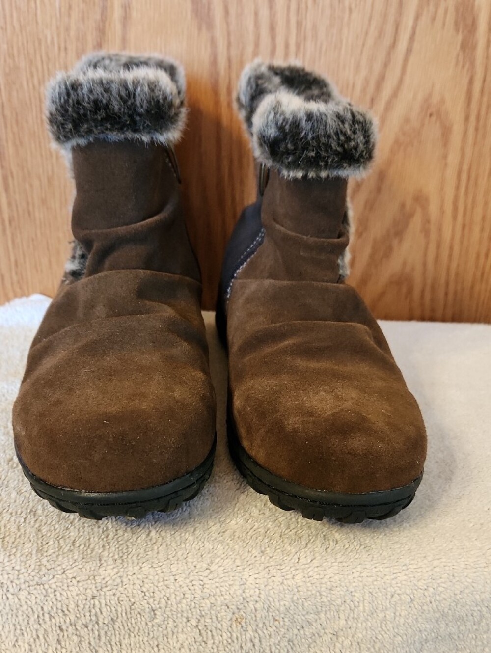 Khombu Brown Faux-Fur Cuff Suede Ankle Boots - Picture 9 of 11